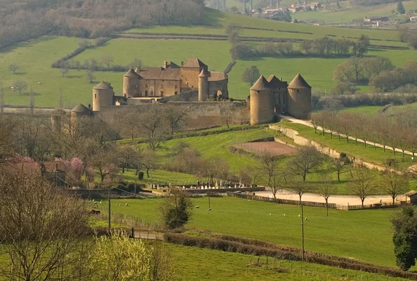 Chateau Berze-le-Chatel en Francia —  Fotos de Stock