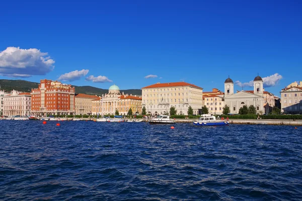 Trieste, el muelle —  Fotos de Stock