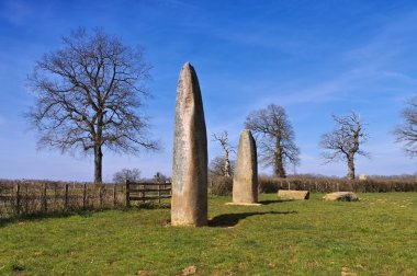 Dikilitaş d Epoigny Fransa