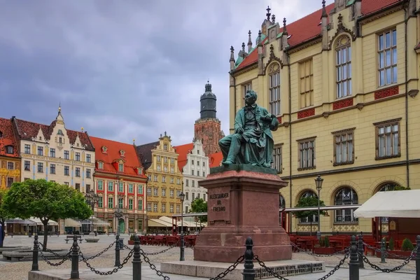 Wroclaw, the Aleksander-Fredro-Monument — Stock Photo, Image