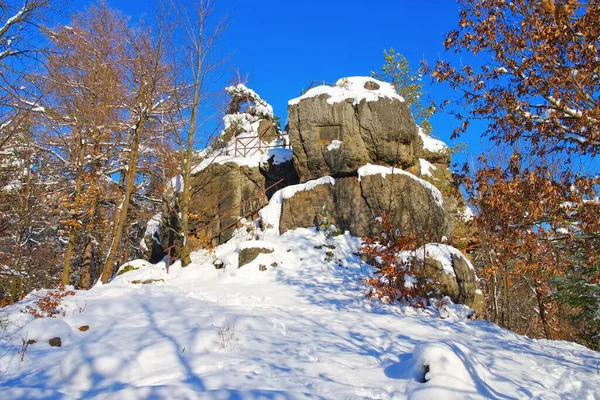 Zittau Dağları Hieronymusstein Kayası Kışın Bol Karlı — Stok fotoğraf