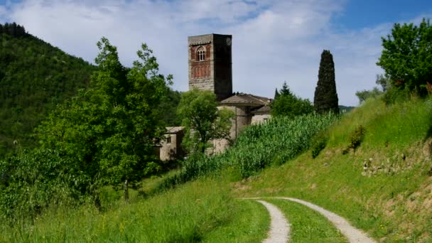 Borzone Abbazia di Sant Andrea — Stok video