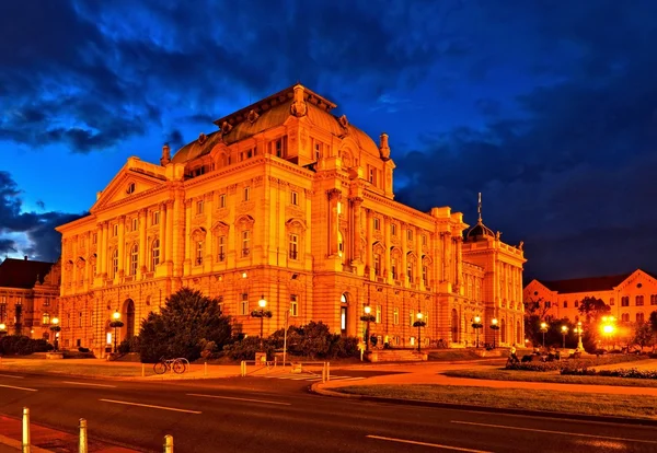 Zagreber Nationaltheaterabend — Stockfoto