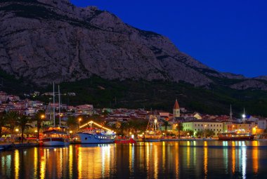 Makarska gece 