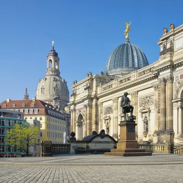 Onze-Lieve-Vrouwekerk van Dresden — Stockfoto