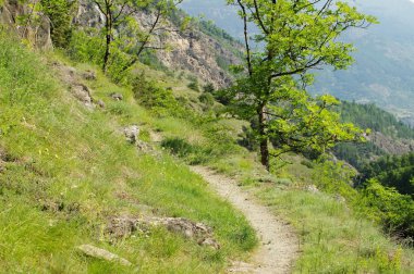 Aosta Vadisi yürüyüş izle 