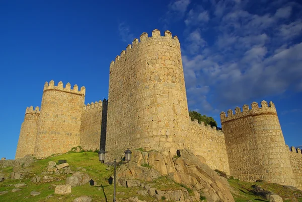 Старая каменная крепость — стоковое фото