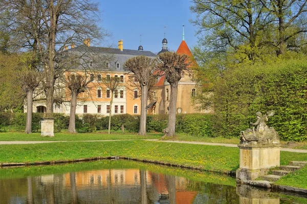 Belo castelo Altdoebern — Fotografia de Stock