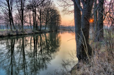 Kışın Spree Nehri