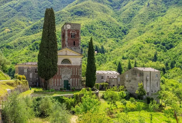 Borzone abbazia ді Сант Андреа — стокове фото