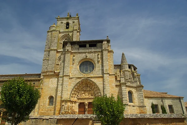 Antigua iglesia de Sasamon — Foto de Stock