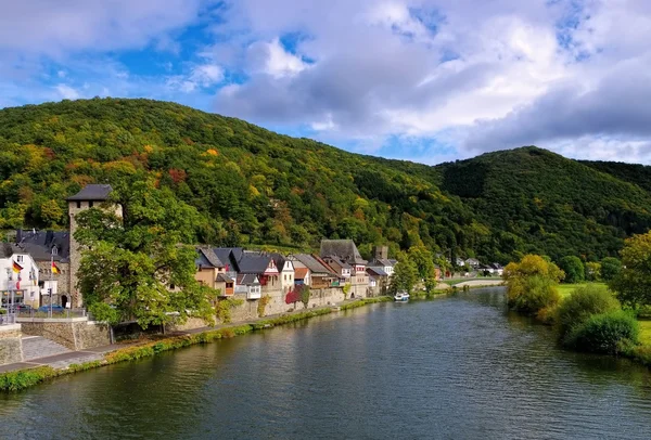 Dausenau och floden Lahn — Stockfoto