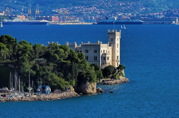 Slottet miramare — Stockfoto