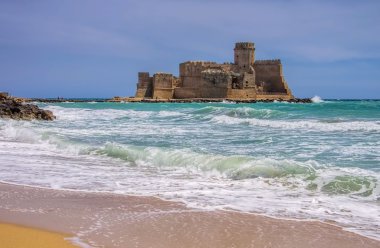 La Castella Kalesi