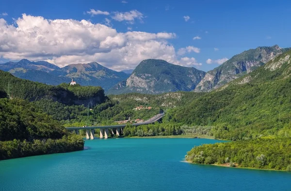 Lago di Cavazzo — Foto de Stock