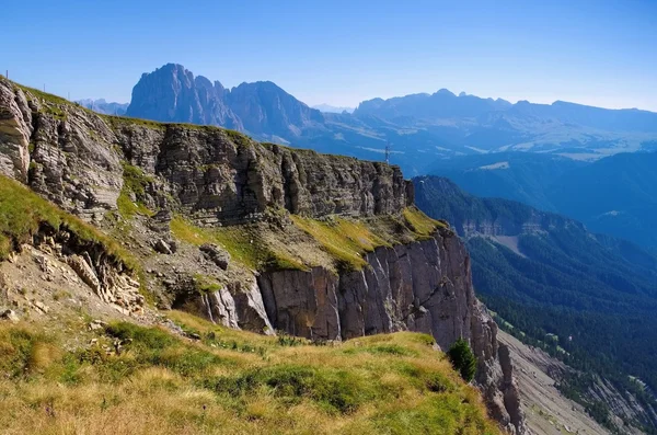 Bergpanorama in den Dolomiten — Stockfoto
