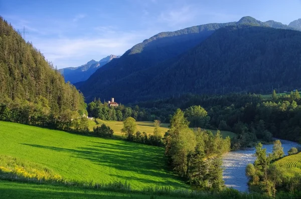 Gamla Welfenstein slott — Stockfoto