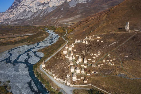 Kuzey Osetya 'daki Dargavs köyündeki Necropolis