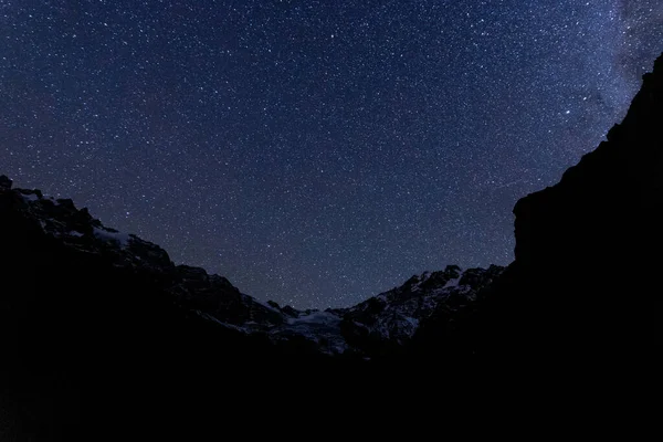 Paesaggio Montano Caucasico Tsey Gorge Cielo Stellato — Foto Stock