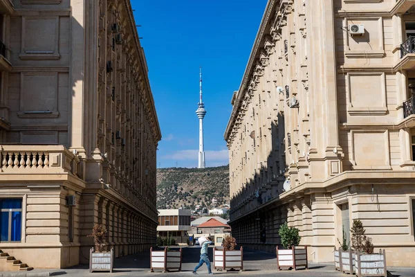 Bakü 'deki TV kulesi.