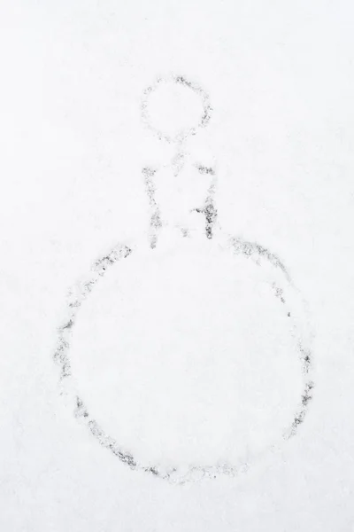 Disegno Albero di Natale giocattolo sulla neve — Foto Stock