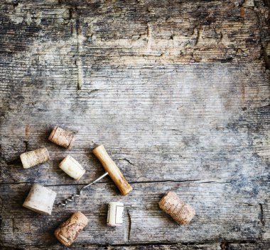 şarap mantarlar demet