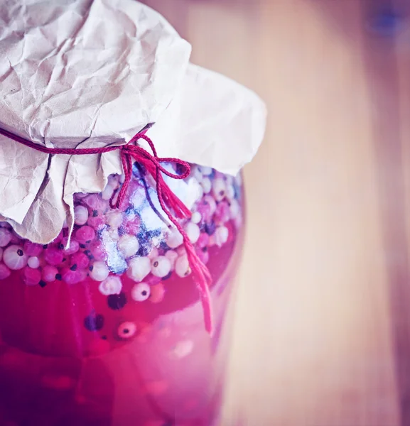 Canned Redcurrant Compote — Stock Photo, Image