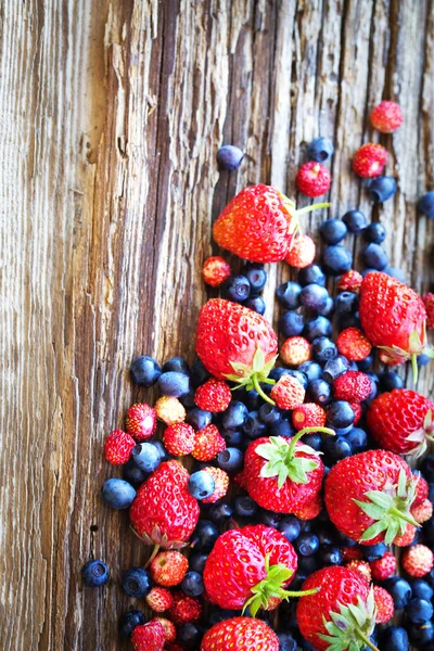 Berries on Wooden Background — Stock Photo, Image