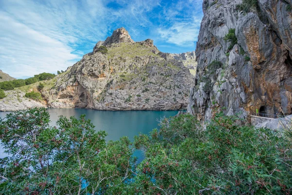 Vacker utsikt över Sa Calobra i Mallorca — Stockfoto