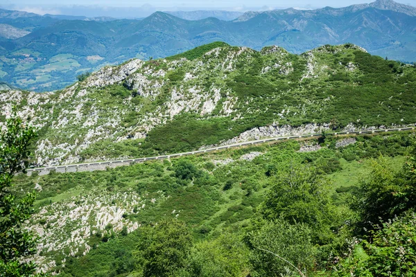 Le célèbre vélo Covadonga ascension — Photo