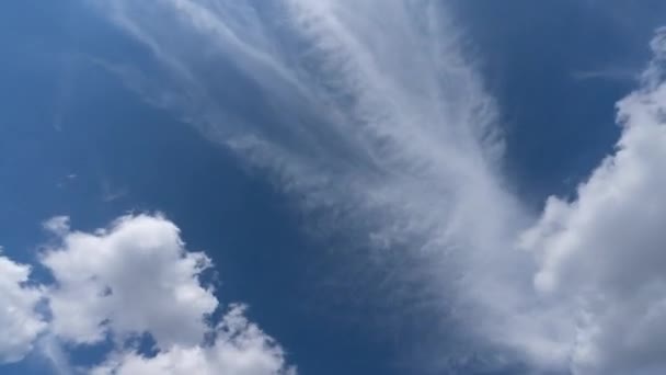 Niebo z chmurami czas upływa w 8k — Wideo stockowe
