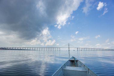 Ponte Rio Negro Brezilya olarak da adlandırılan Merkezi Manaus Iranduba Köprüsü