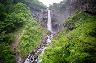 Kegon Falls, Nikko dibinde ipek su