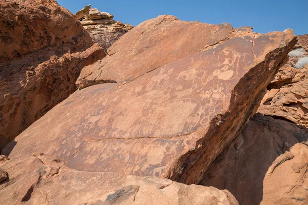 Historic engravings in Namib — Stock Photo, Image