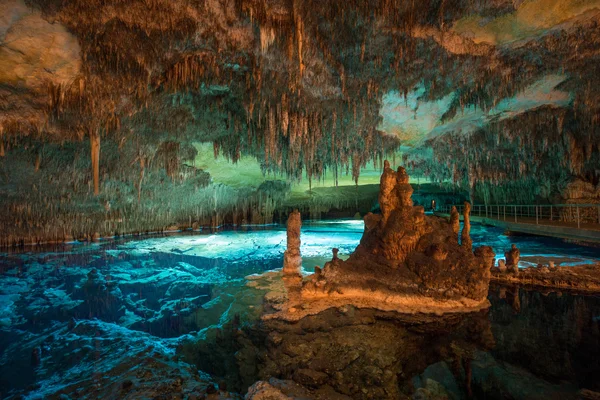 Dragon grotten op Mallorca, groothoek — Stockfoto