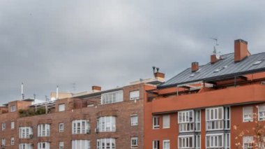 Klasik modern bina timelapse dış çekim