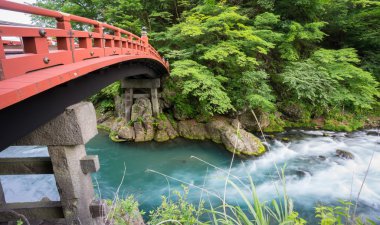 Uzun pozlama closeup Shinkyo köprü Nikko, Japonya