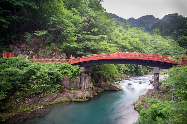 Long exposure of Shinkyo Bridge in Nikko, Japan. Wide angle — Stock Photo, Image