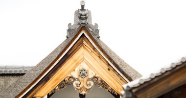 Japon tapınağın en iyi ahşap çatı detay