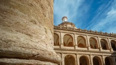 Zaman atlamalı Manastırı, San Miguel De Los Reyes