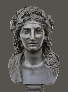 Dionysos bronz heykeli