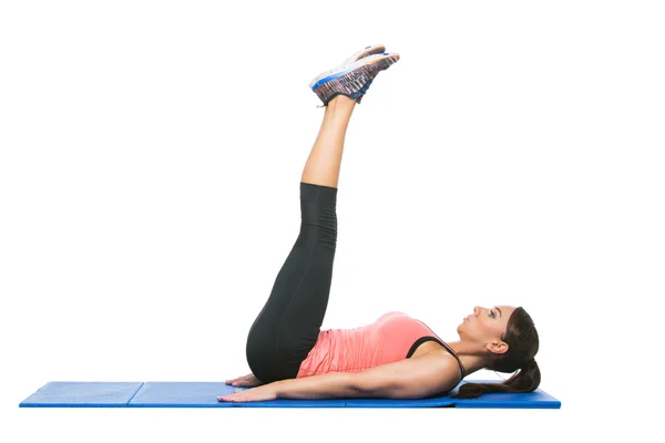 Bela mulher fazendo exercício desportivo — Fotografia de Stock