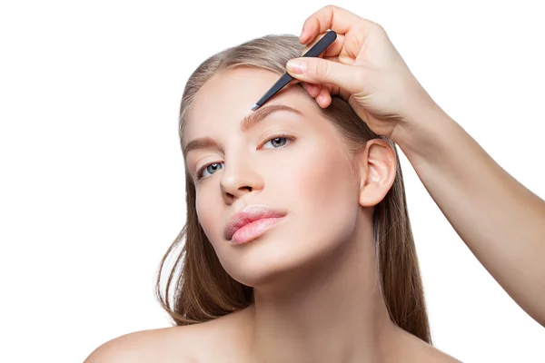Woman correcting eyebrows form — Stock Photo, Image