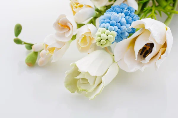 Hermoso ramo de flores de primavera — Foto de Stock