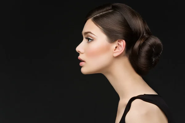 Girl with long neck — Stock Photo, Image
