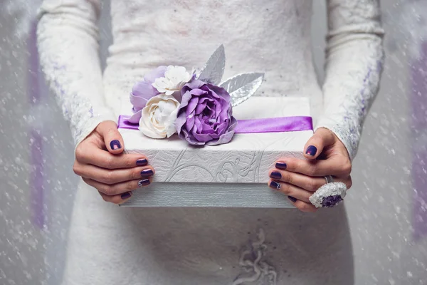 Liten tack gåva på bröllop mottagning — Stockfoto