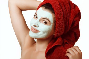 Bir maske yüz için kız