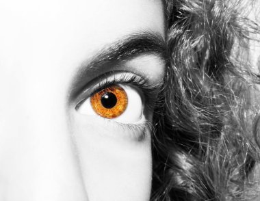 Güzel yorum içeren görünüm kahverengi gözleri