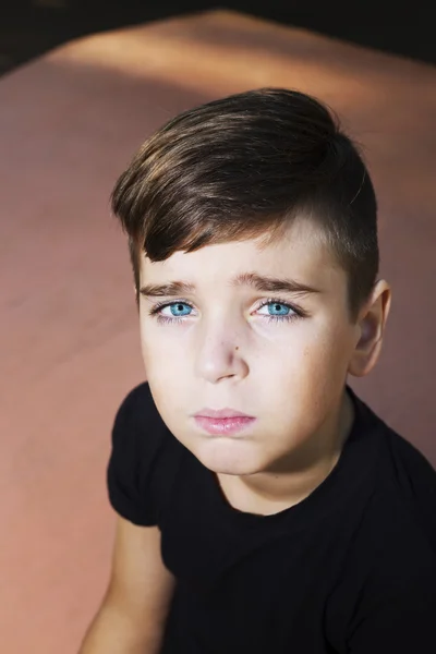 Close up portrait of a handsome boy — Stock Photo, Image