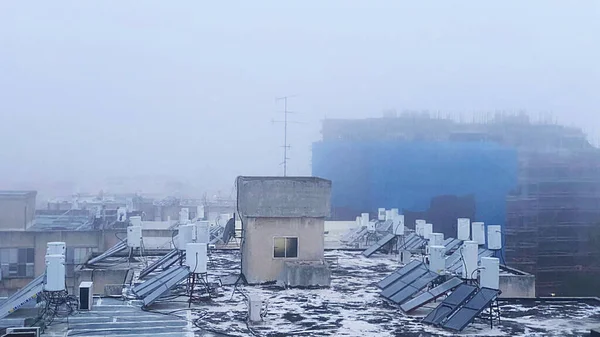 Utsikt Från Taket Byggnaden Dimma Över Staden Högkvalitativ Film — Stockfoto